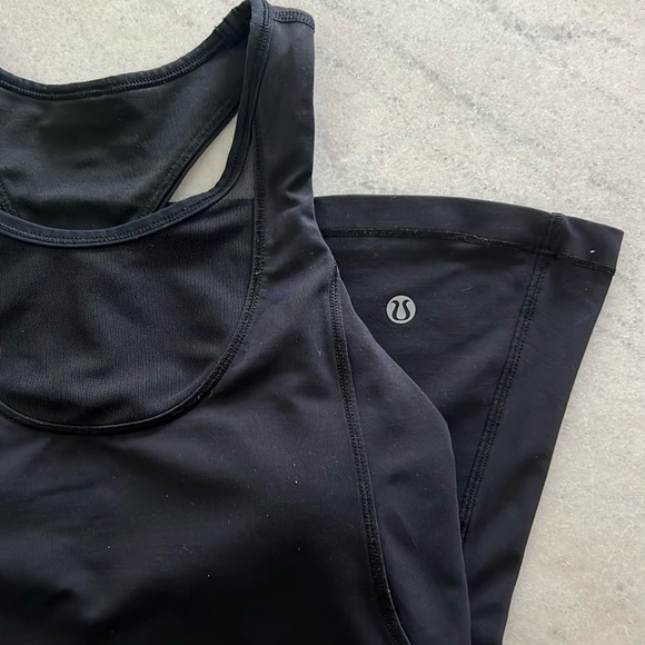 lululemon athletica Mesh With Me Tank Black Size 4 - Picture 6 of 7